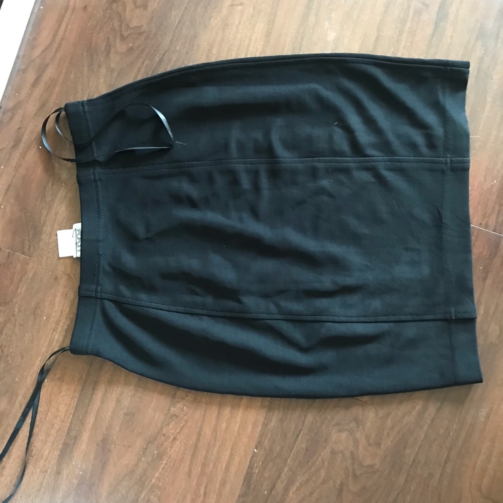 Tadashi stretch pencil skirt size S